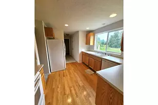 391 Hobson St, Stayton, OR 97383 - Photo 5
