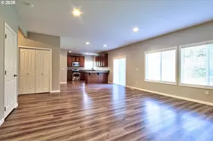 300 SW Mt Mazama St, McMinnville, OR 97128 - Photo 13