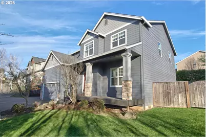 300 SW Mt Mazama St, McMinnville, OR 97128 - Photo 3