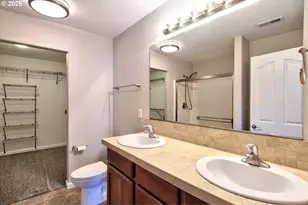 300 SW Mt Mazama St, McMinnville, OR 97128 - Photo 19