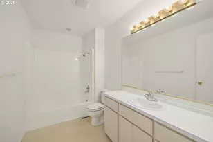 1810 SW Parkwood Dr, Portland, OR 97225 - Photo 29