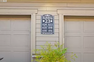 622 NE Garswood Ln, Hillsboro, OR 97006 - Photo 19