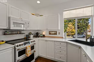 9290 SW Stono Dr, Tualatin, OR 97062 - Photo 15