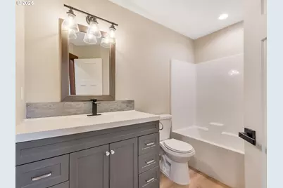 1590 SE Honeysuckle Loop, Warrenton, OR 97146 - Photo 29