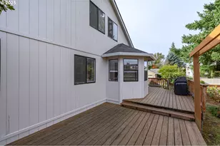 13675 SW Feiring Ln, Tigard, OR 97223 - Photo 43