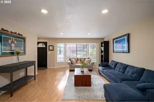 13675 SW Feiring Ln, Tigard, OR 97223 - Photo 21