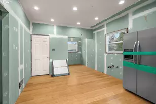 9105 N Seward Ave, Portland, OR 97217 - Photo 11