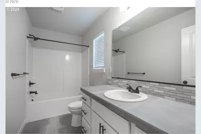 1030 S College St, Newberg, OR 97132 - Photo 17