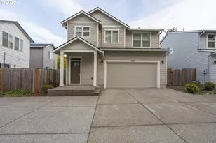 1030 S College St, Newberg, OR 97132 - Photo 1