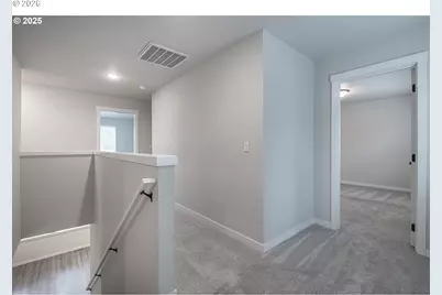 1030 S College St, Newberg, OR 97132 - Photo 9