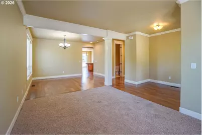 10613 NE 39th Ave, Vancouver, WA 98686 - Photo 5