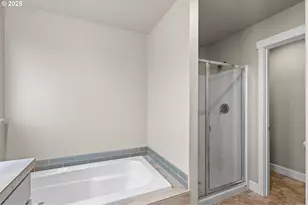 1437 E Hurlburt Ave, Hermiston, OR 97838 - Photo 15