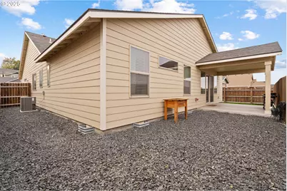 1437 E Hurlburt Ave, Hermiston, OR 97838 - Photo 29