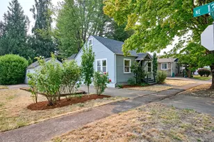 1136 NE Galloway St, McMinnville, OR 97128 - Photo 27