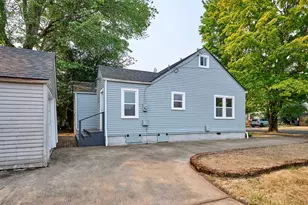 1136 NE Galloway St, McMinnville, OR 97128 - Photo 31