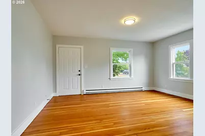 1136 NE Galloway St, McMinnville, OR 97128 - Photo 3
