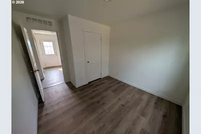 1302 Jackson Ave, La Grande, OR 97850 - Photo 13
