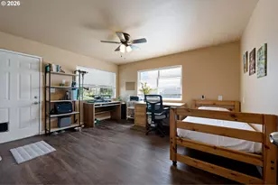 112 E 2nd St, Halsey, OR 97348 - Photo 23