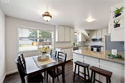 112 E 2nd St, Halsey, OR 97348 - Photo 13