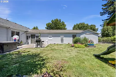 112 E 2nd St, Halsey, OR 97348 - Photo 43
