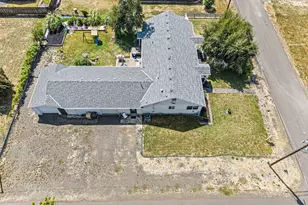 112 E 2nd St, Halsey, OR 97348 - Photo 41