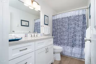 7115 Neptune Ave, Gleneden Beach, OR 97388 - Photo 15