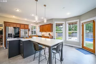 2351 NW Pinehurst Dr, McMinnville, OR 97128 - Photo 13