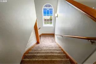 2351 NW Pinehurst Dr, McMinnville, OR 97128 - Photo 43