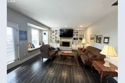 11782 SE Mountain Sun Dr, Clackamas, OR 97015 - Photo 17