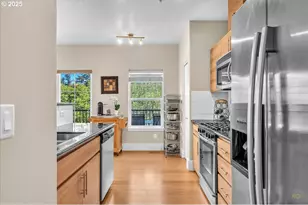 794 NW 118th Ave, Portland, OR 97229 - Photo 13