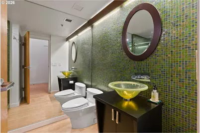 1011 NW Glisan St #302, Portland, OR 97209 - Photo 17