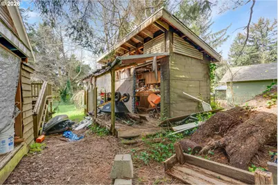 2785 NE Starr Creek Rd, Yachats, OR 97498 - Photo 25