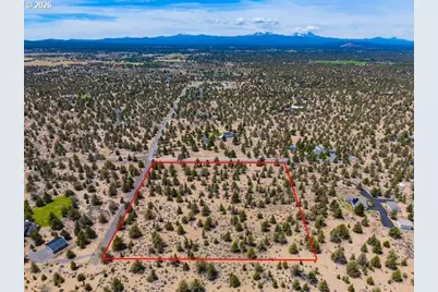 61030 Bacchus Ct, Bend, OR 97702 - Photo 7