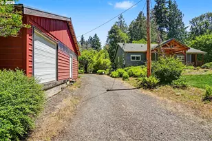 5714 Crooked Finger Rd NE, Scotts Mills, OR 97375 - Photo 3