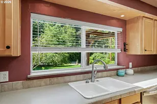 5714 Crooked Finger Rd NE, Scotts Mills, OR 97375 - Photo 11