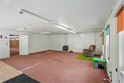 5714 Crooked Finger Rd NE, Scotts Mills, OR 97375 - Photo 29