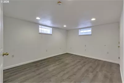 4768 N Yale St, Portland, OR 97203 - Photo 23