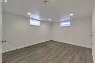 4768 N Yale St, Portland, OR 97203 - Photo 23