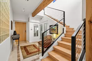 1240 NW Hoyt St, Portland, OR 97209 - Photo 11