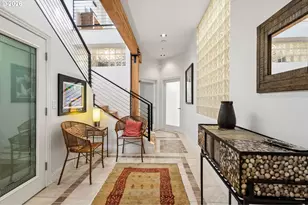 1240 NW Hoyt St, Portland, OR 97209 - Photo 9