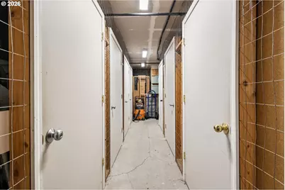 1240 NW Hoyt St #6, Portland, OR 97209 - Photo 43