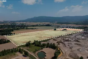 90611 Coburg Rd, Eugene, OR 97408 - Photo 9