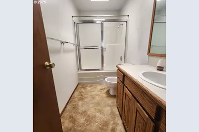303 9th St, Garibaldi, OR 97118 - Photo 19