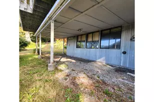 303 9th St, Garibaldi, OR 97118 - Photo 3