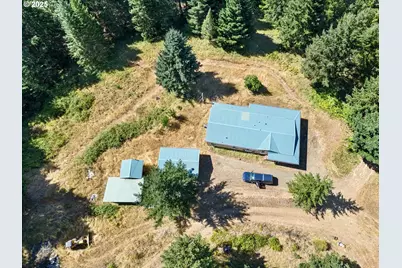 1070 Mystic Mountain Ln, Glide, OR 97443 - Photo 3