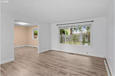 4675 Princess Ct, Salem, OR 97305 - Photo 5
