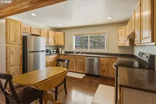 1215 30th Ave, Longview, WA 98632 - Photo 13