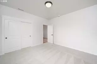 509 W 19th St, La Center, WA 98629 - Photo 9