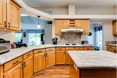 78700 Bryson Sears Rd, Cottage Grove, OR 97424 - Photo 11