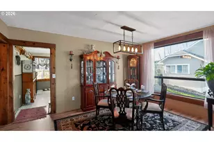 1151 SE Jackson St, Roseburg, OR 97470 - Photo 9